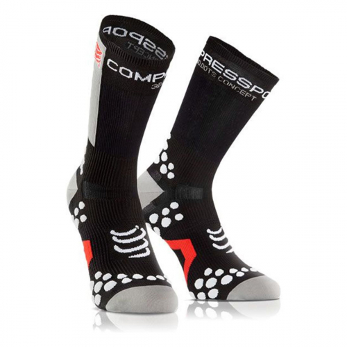 Compressport Racing Socks V2.1 Bike Hi Black/White i gruppen OUTLET hos Sävedalens Cykel - 1956 (BSHV212-99WH-T1r)