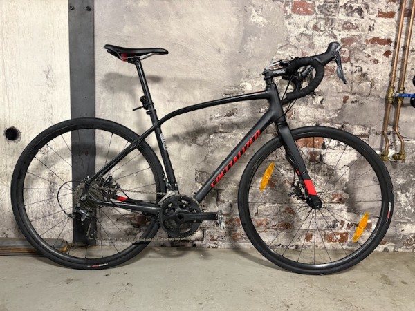 Specialized Diverge mattsvart Begagnad