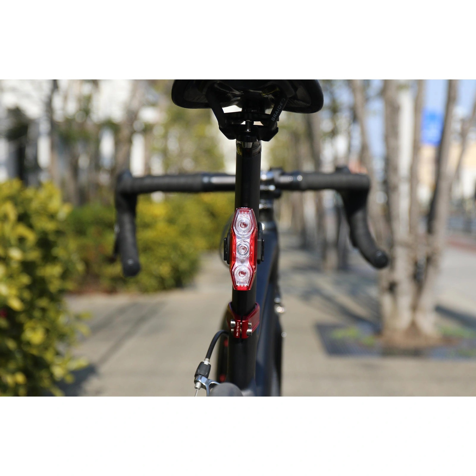 CAT EYE Viz300 300lummen USB-C