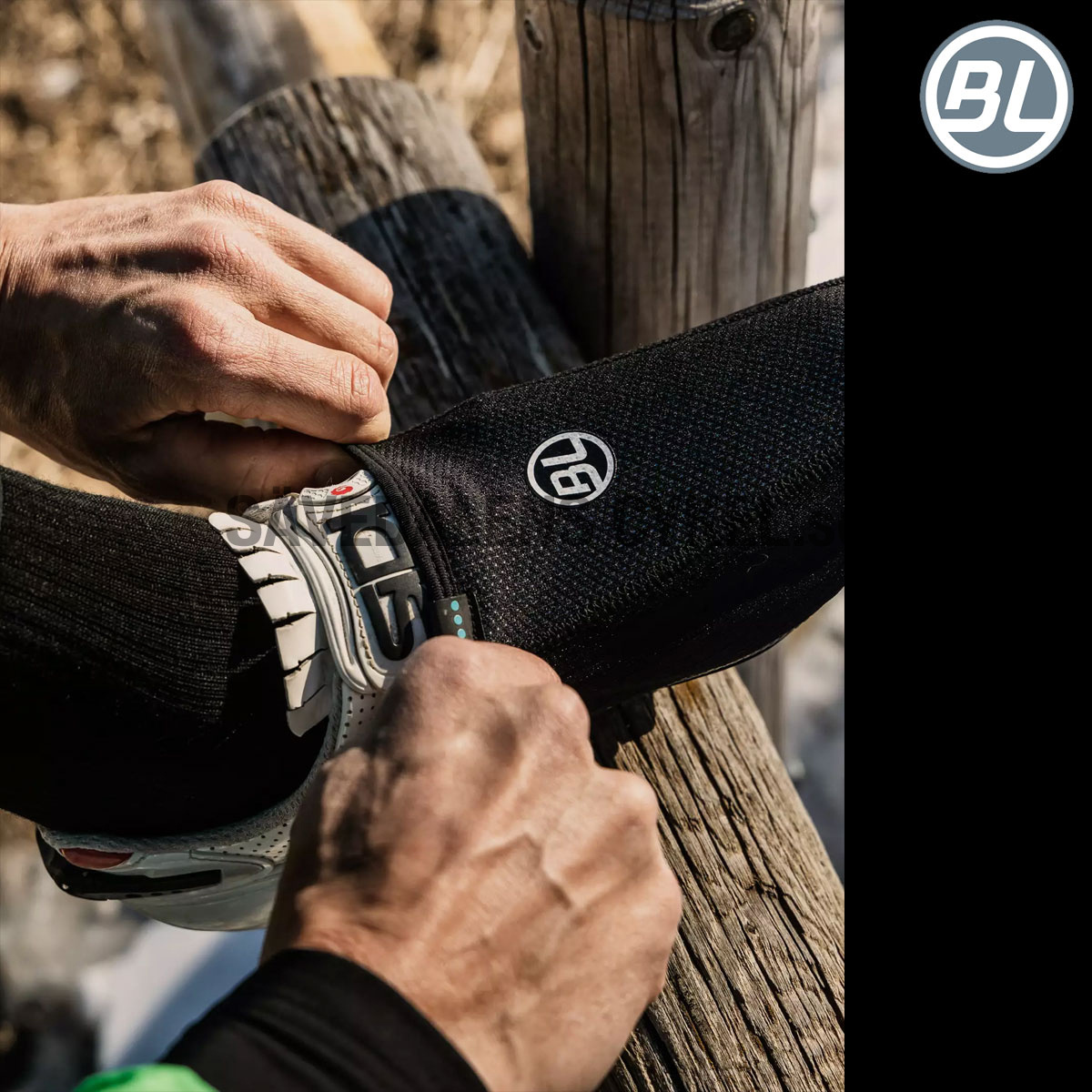 Windproof cycling toe cover FUTURA Black