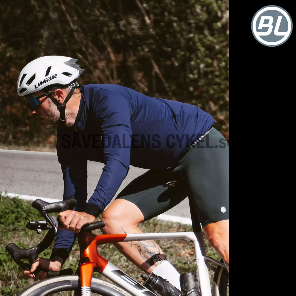 Men's windproof & showerproof cycling jacket DEFENDER PRO Black