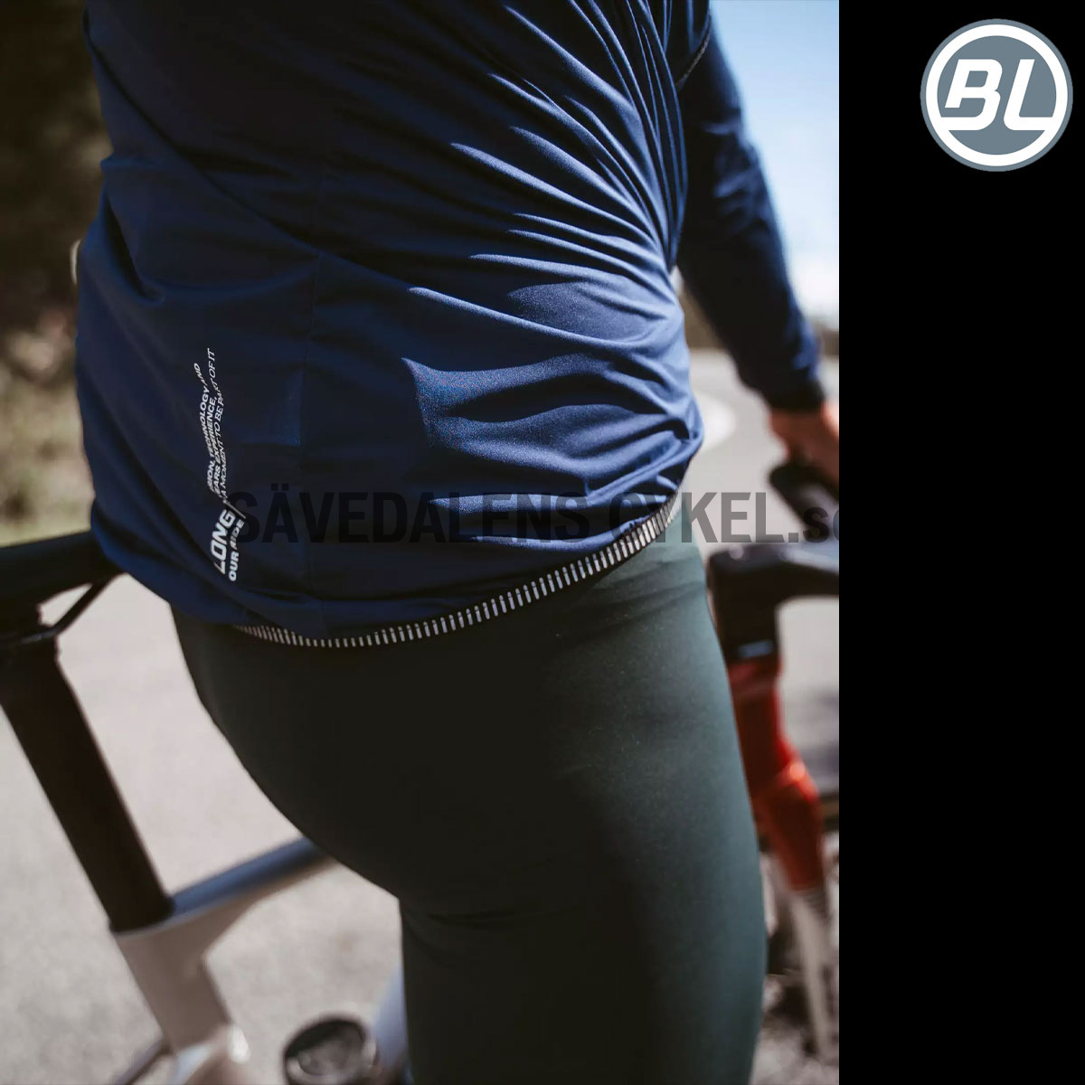 Men's windproof & showerproof cycling jacket DEFENDER PRO Navy blue