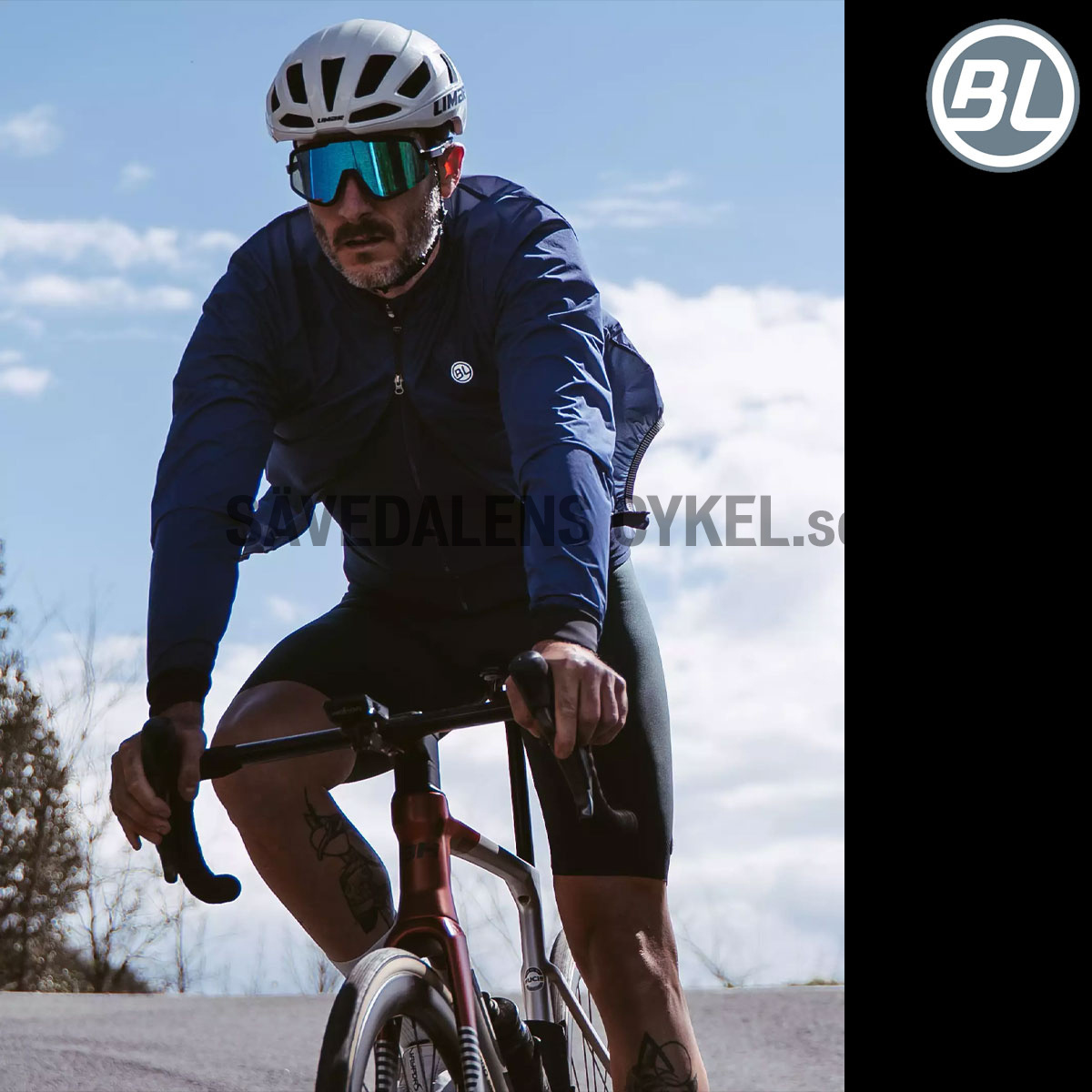 Men's windproof & showerproof cycling jacket DEFENDER PRO Navy blue