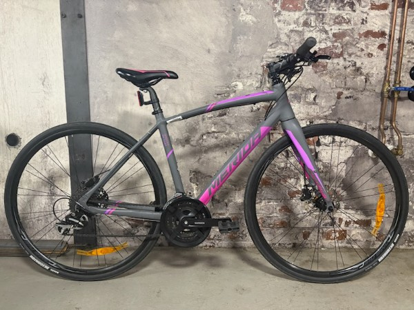 Hybridcykel Merida Grå/Cerise Begagnad