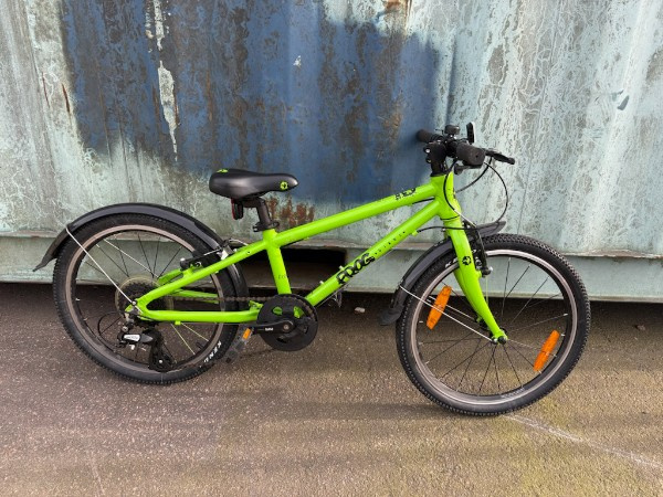 Barncykel Frog 20tum Limegrön Begagnad