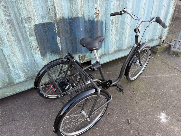 Trehjuling Skeppshult S3 24tum Grå Begagnad - Nyskick 