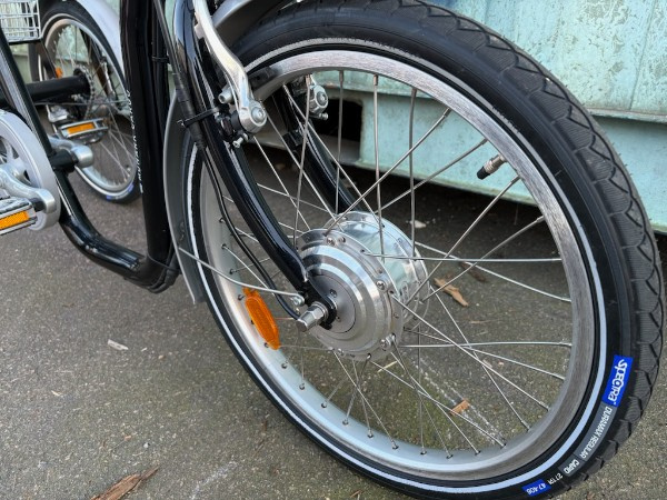 Trehjuling Monark Cargo 20tum ELCYKEL Svart Begagnad - Nyskick 